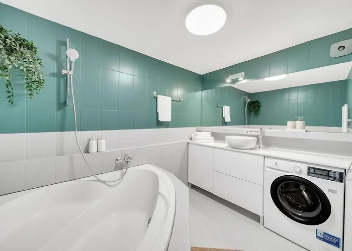 Unique Designer Near Center * ברטיסלאבה