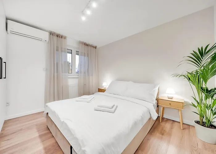 Unique Designer Near Center