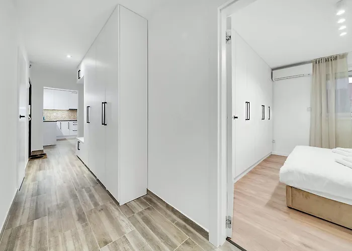 Unique Designer Near Center Apartment Pressburg